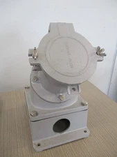 Cooper Crouse-Hinds PowerMate Receptacle CDR20034 200A 600V 3W 4P Used