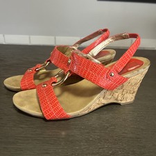 Anne Klein Calay Wedges Size 6.5 M Orange Strappy Open Toe Gold Tone Accents
