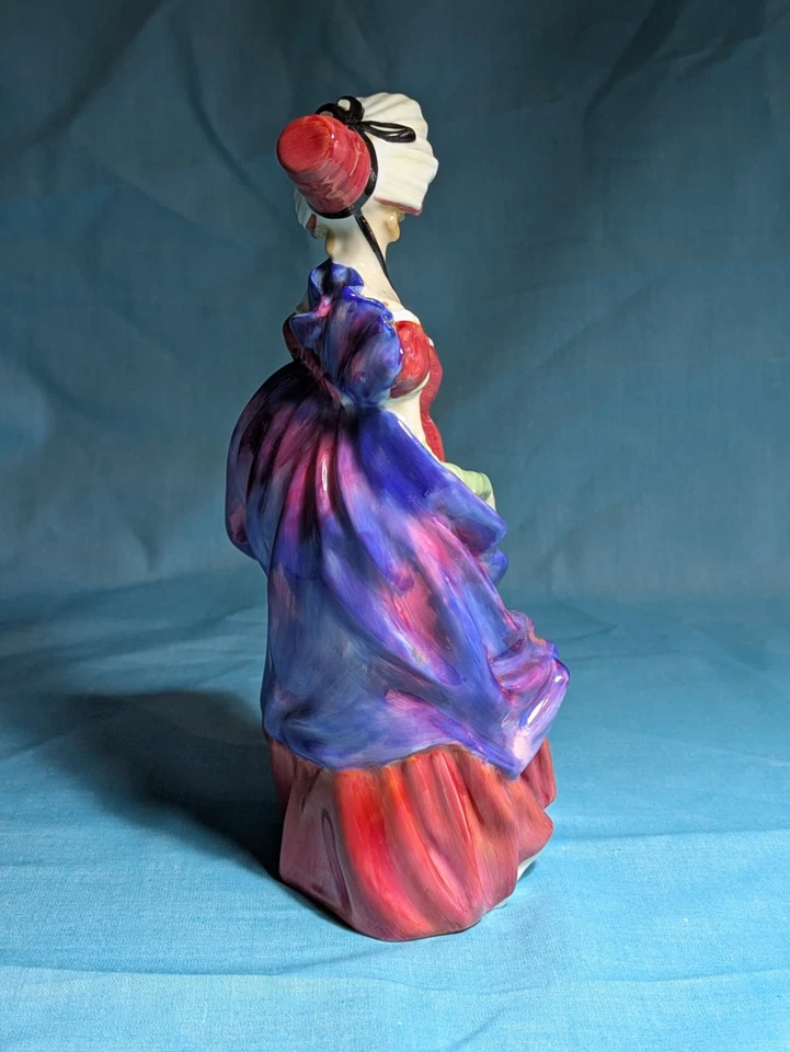 Royal Doulton - "LADY APRIL" HN 1958 7" (18cm) Leslie Harradine - Image 3 of 4