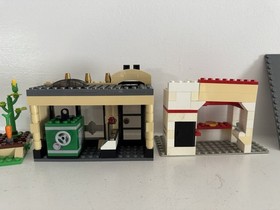 LEGO Buildings Lot Batman Chase 6864, 6350 Pizza, 60345, Plate