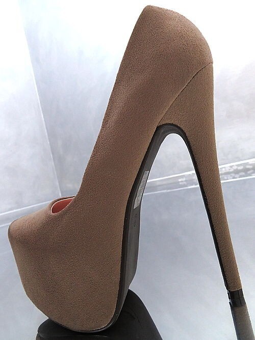 Via Giulia Tortora Platform Pumps High Heels Size 35