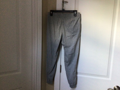 Nike Unisex Kid's Solid Sportswear Club Knit JoggersGray XL - EUC - Picture 2 of 5