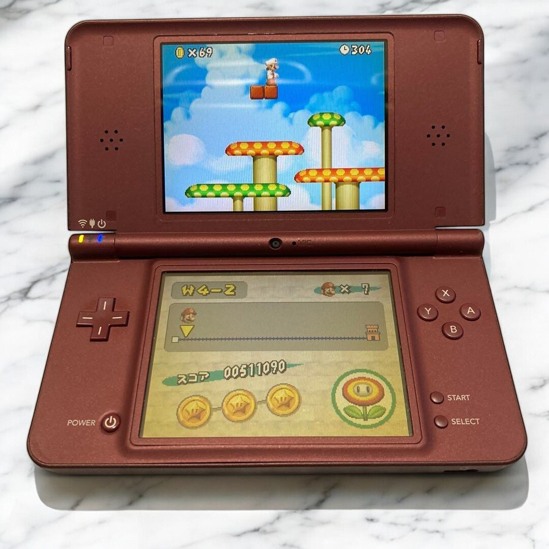 Nintendo NINTENDO DS ニンテンドー DSI RED Amazon.com: Nintendo DSi - Matte Red (Renewed) : Video Games