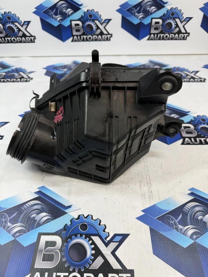 Hyundai Genesis 2010 cupé 2,0 t - caja de admisión de aire de fábrica con filtro OEM Foto 4 de 4