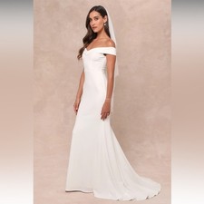 Lulus Arienne White Off-the-Shoulder Mermaid Maxi Dress Size Medium