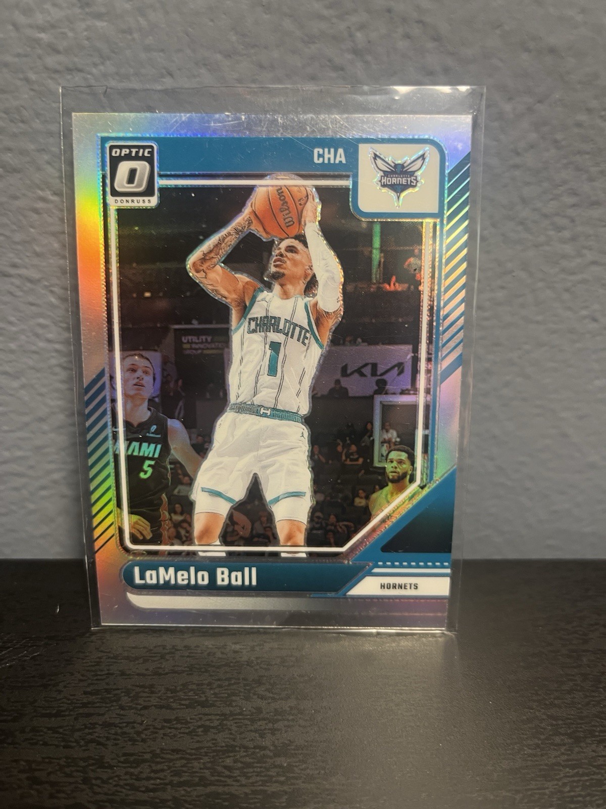 2024-25 Panini Donruss Optic - LaMelo Ball #172 Holo Prizm