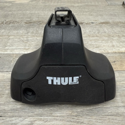 Thule Traverse Towers for Square Bars, 480/754  - No key