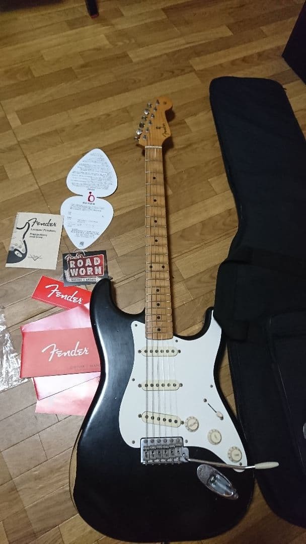 Electric Guitar Fender 50s Road Worn Stratocaster Black Made in