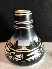 Vintage Navajo Pottery Vase Signed By Artist - Native American Collection