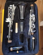 RZ Conservatory Bb Clarinet with bam case