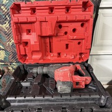 Milwaukee M18 FUEL 1-3/4 SDS MAX Rotary Hamme...