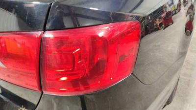 2011-2014 Volkswagen Jetta 4dr Sedan RH Passenger Outer Taillight Lamp Sharp!