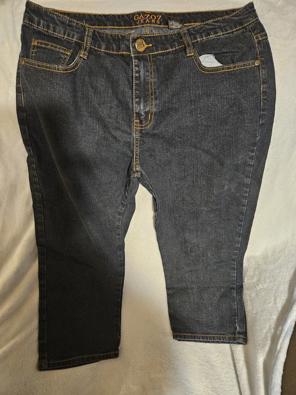 Women Gazoz Jeans Dark Blue Capris Size 14