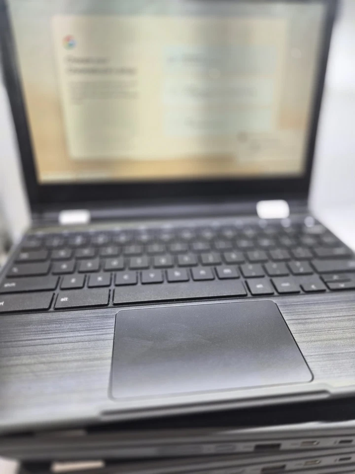 Lenovo 300e Chromebook 2nd Gen AST 82CE AMD A4-9120C 4GB RAM 32GB SSD TOUCH - Image 2 of 2