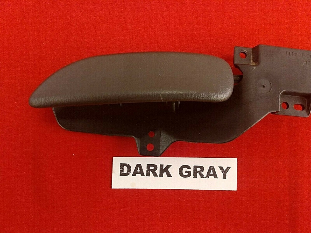 98-02 FORD F150 EXPEDITION GLOVE BOX LATCH HANDLE F250 NAVIGATOR