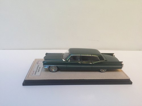 1/43 1964 Cadillac 75 Limousine green metallic GLM/Stamp models - Picture 3 of 9