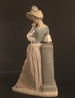 Lladro Figurine #4850 - Aesthetic Pose - Local Pick-Up — photo 3