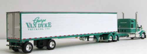 DCP George Van Dyke green/white Custom KW W990 spread axle reefer 1/64 no box - Picture 3 of 6
