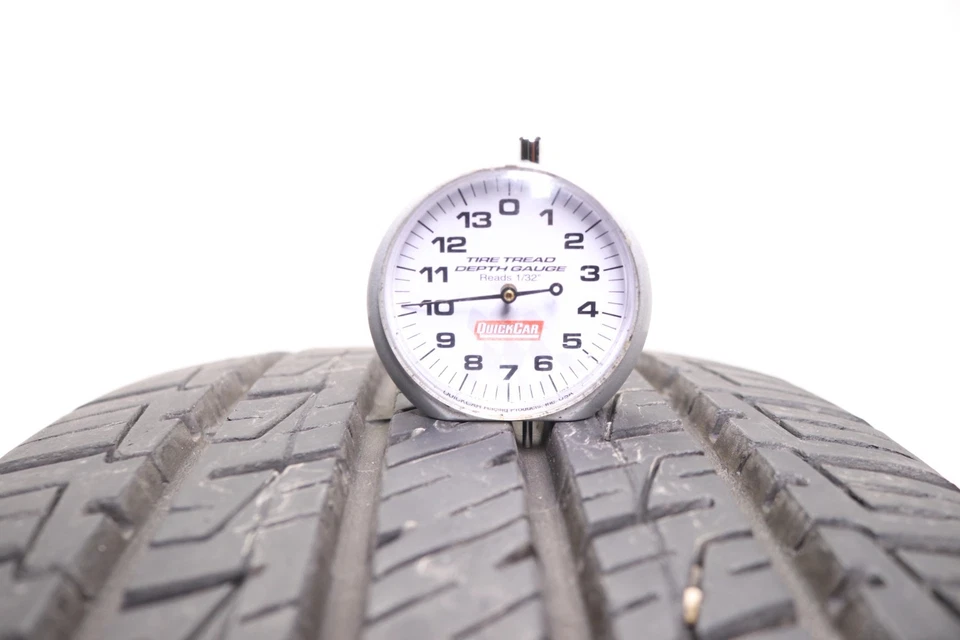 Set of 4 Used 235/60R18 Goodyear Assurance MaxLife - 103V - 9.5-10/32 - Image 3 of 4