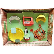 1980s KIDDY-MATIC Chilton Toys Motorized Action Hand Mixer Bake Set New In Box