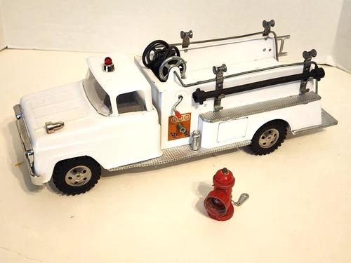 1950's TONKA  No.5 White Suburban Pumper Firetruck With Hydrant Partial Restore