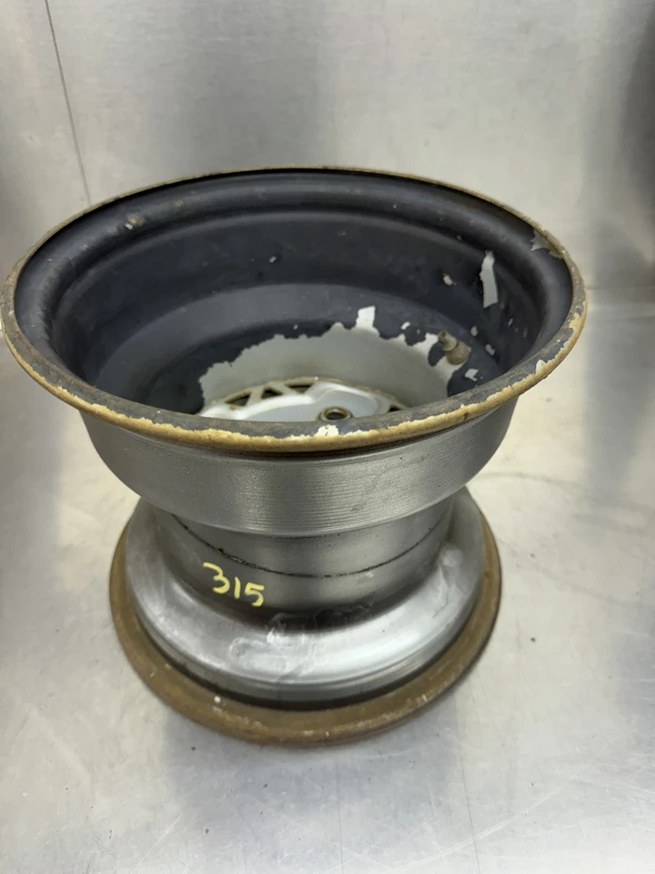 94 95 96 97 98 99 Polaris Xpress Xplorer 250 400 300 OEM aro de roda traseira 10x8,5 - Imagem 2 de 4