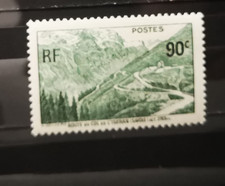 timbre France  1937  N°358 COL DE LISERAN neuf légère trace tampon