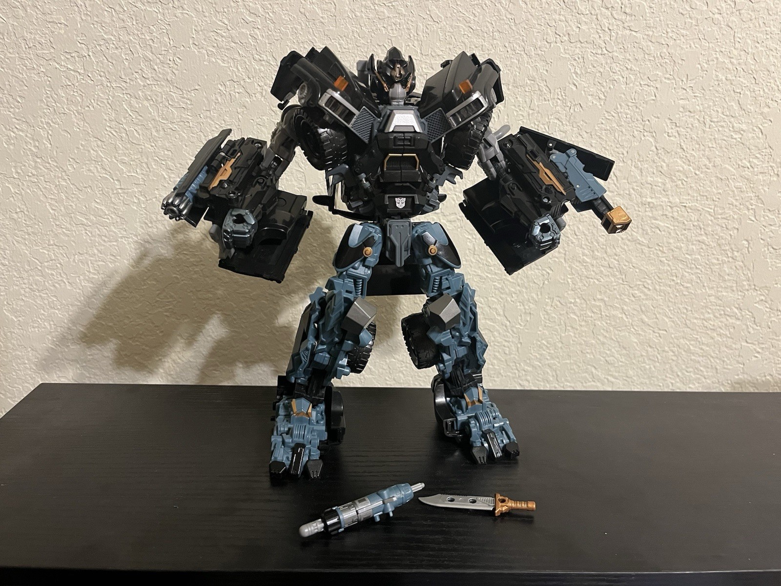 Transformers DOTM Mechtech Leader Class Ironhide TESTED WORK
