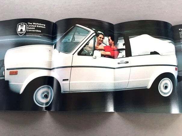 1983 VW Volkswagen Rabbit Wolfsburg convertible Original Car Sales Brochure Foto 2 de 3