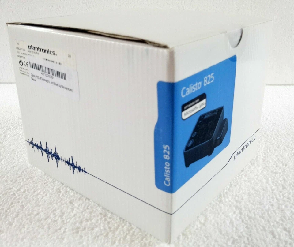 Plantronics Calisto 825 UC Speakerphone, Optimized for Microsoft Lync - Image 2 of 4