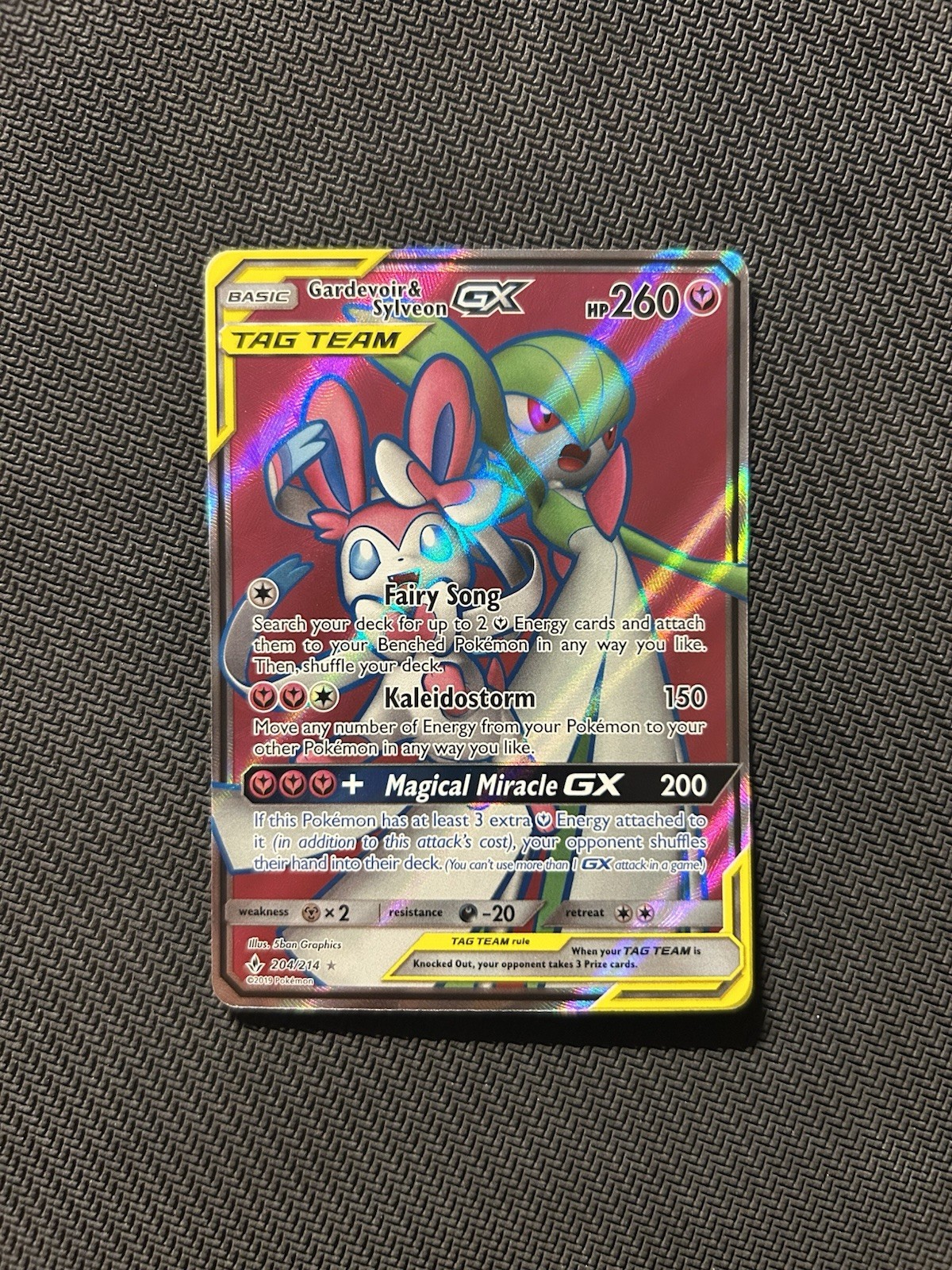 Pokemon TCG Gardevoir & Sylveon GX 204/214! NM Condition! See Description!
