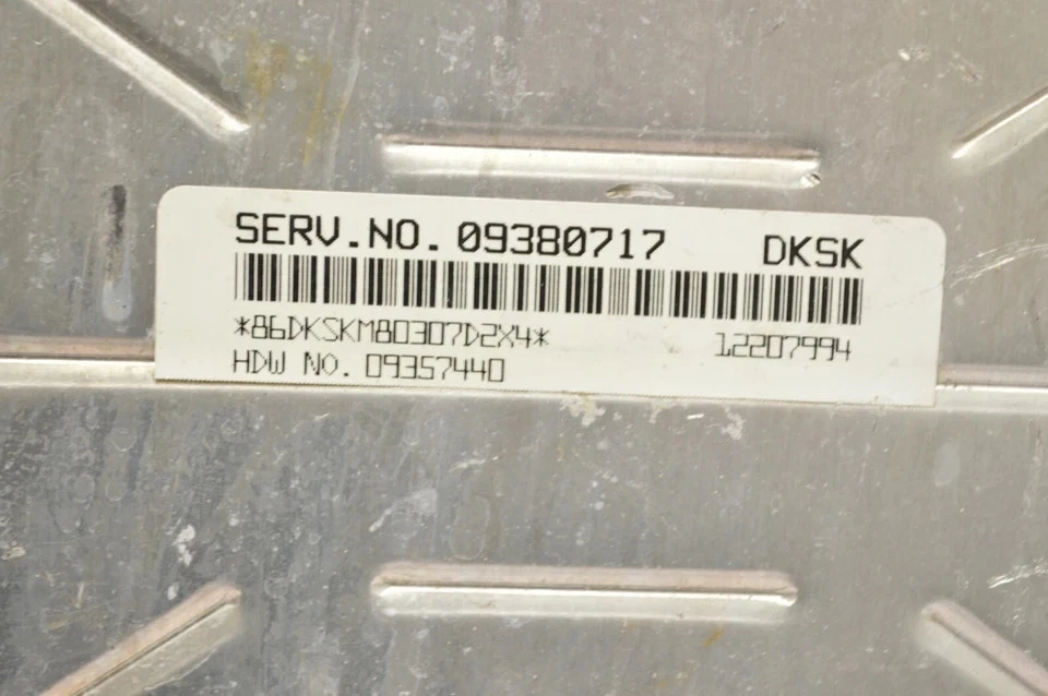 Pontiac Bonneville 09357440 1999 2000 unidad de módulo de control del motor Ecm D24 031 Foto 4 de 4