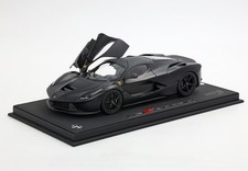 Ferrari LaFerrari 2012 Open Diecast Matt Black w/ Special Pack in 1:18 scale