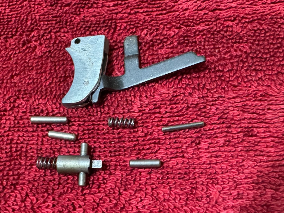 Bryco Jennings 25 Trigger Assembly-Springs & Pins .25acp .22