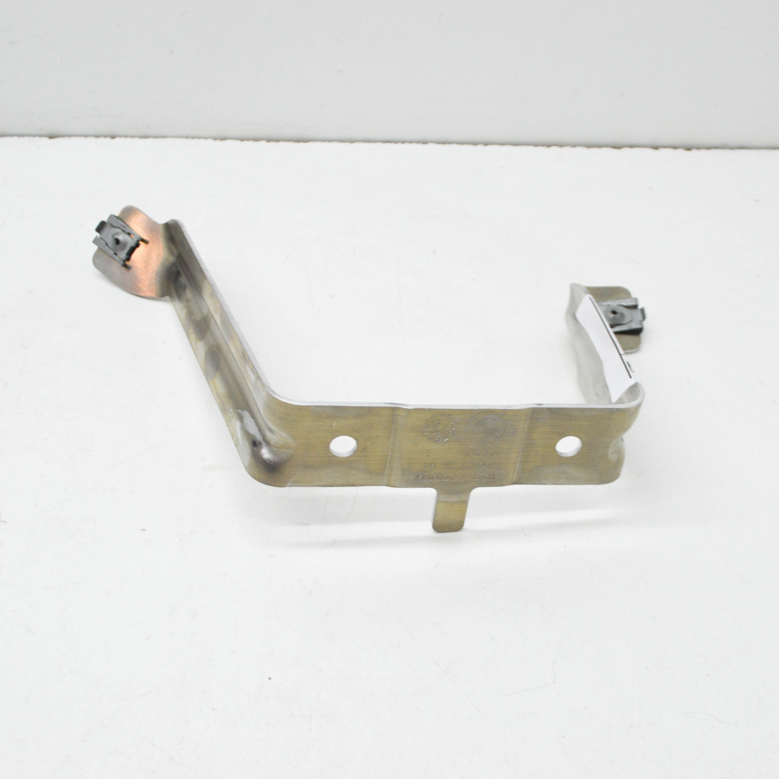BMW i8 I12 Rear Left Wheel Arch Trim Mount 51487328627 OEM | eBay