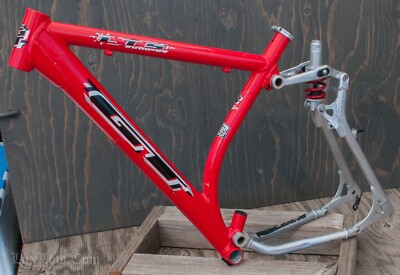 Vintage GT LTS 2000 DS MTB Bicycle FRAME 26