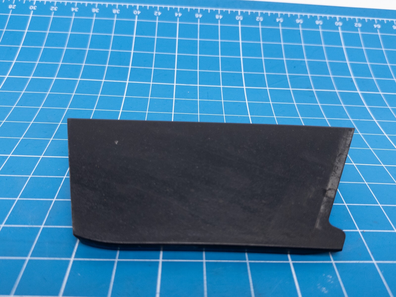 18 23 Mitsubishi Eclipse Cross REAR RIGHT DOOR WINDOW CORNER MOLDING 18-23-mitsubishi-eclipse-cross-rear-right-door-window-corner-molding