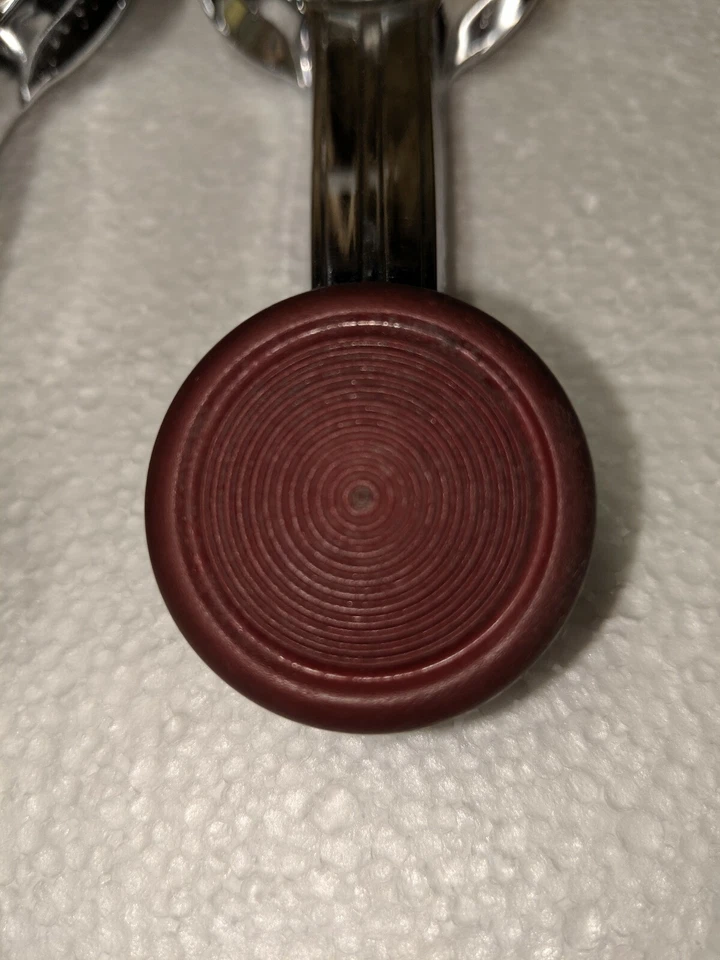 1967 GTO 442 Pontiac Oldsmobile Buick Skylark 67  window crank handle Burgundy  - Image 3 of 4