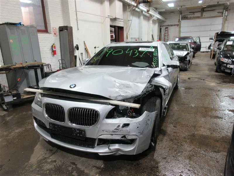 GRILLE 740i 740il 750 HYBRID 750i 750il 760li Active 7 Alpina 09-12 Left 1007638 - Image 4 of 4