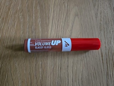 MANHATTAN Volume Up Glassy Gloss, Lipgloss, vegan,  650 Sweet Frosting, 10 ml 