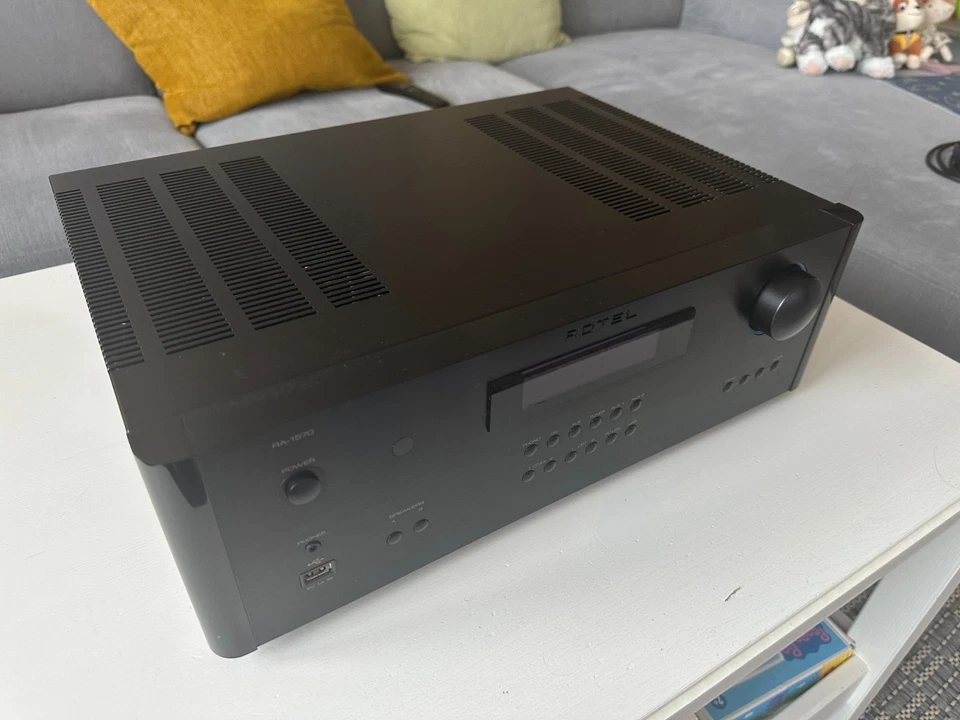 Rotel RA-1570 Integrated Amplifier - Bild 4 von 4