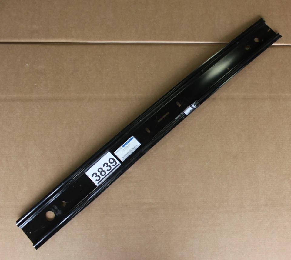 99-07 F-350 Super Duty-Refuerzo de techo F81Z25502A74AA Ford nuevo stock antiguo OEM Foto 2 de 4