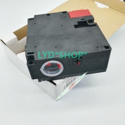 1pc New D4NL-1DDA-B Electromagnetic lock safety door switch *wq