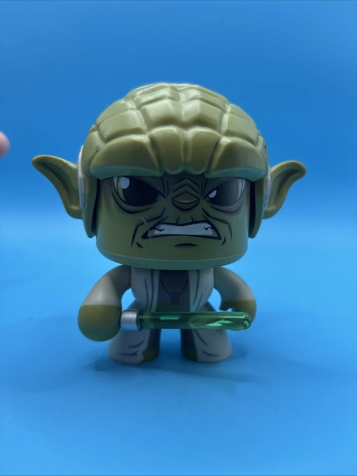 Figura Hasbro Star Wars Yoda Changing Faces Mighty Muggs Foto 2 de 4
