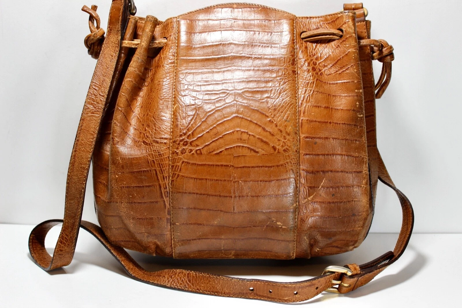 Borsa a mano VALENTINO GARAVANI marrone in pelle di coccodrillo goffrata tracolla con coulisse