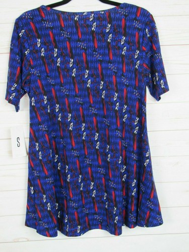 Lularoe Women's Disney Perfect T Blue Cruella Deville Top Size Small NWT - Picture 3 of 3