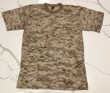 Vintage Camouflage T-Shirt Size Large Made In USA By Tee Swing Hunting Shirt
