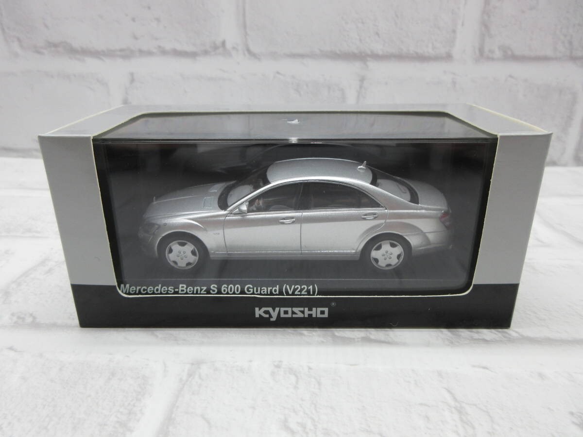 1:43 Kyosho Mercedes Benz S Class S600 Guard V221 W221