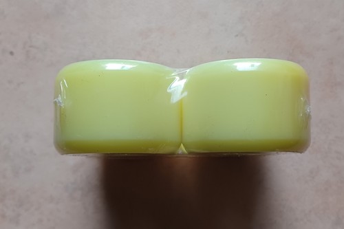 Vision VB 2 Wheels Blurrs 59/97 Yellow NOS Vintage Skateboard Wheels Rare - Picture 3 of 4