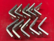UNBRANDED 2-HOLE CORNER 90° ANGLE BRACKET (LOT OF 10)